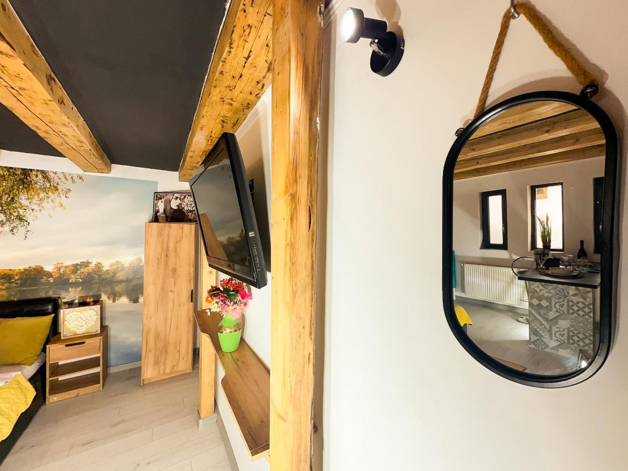 Venus Central Lux Studio Крайова Экстерьер фото
