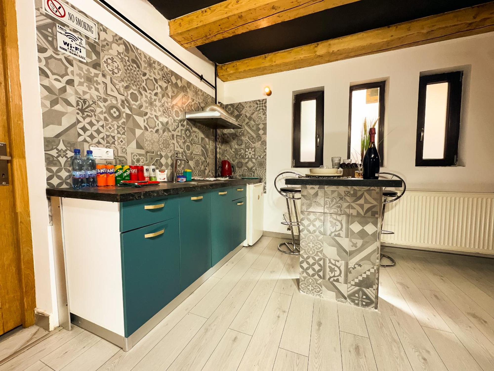 Venus Central Lux Studio Крайова Экстерьер фото